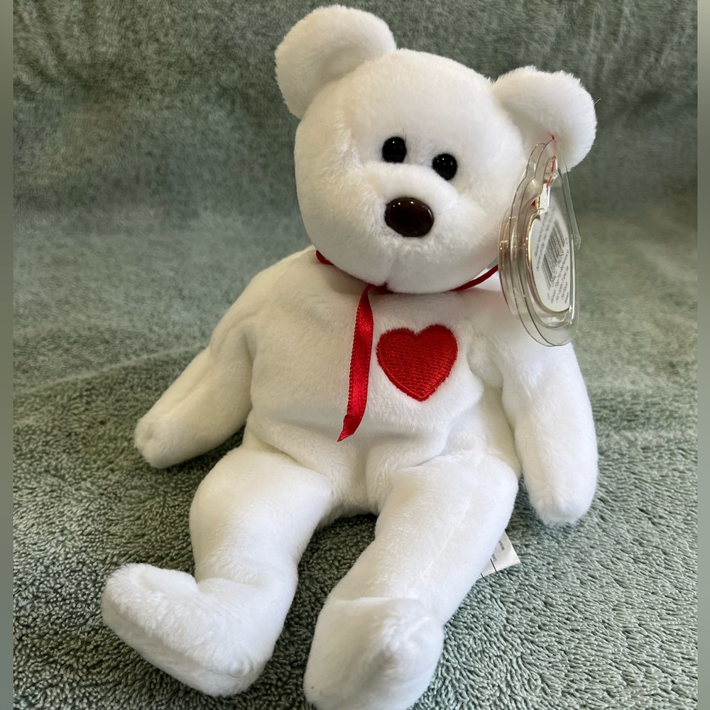 (LABOUR DAY SALE) TY Beanie Baby "VALENTINO"
